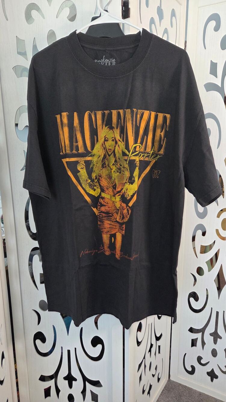 MacKennzie Porter Nobody's Born with a Broken Heart Graphic Tee Black NWOT